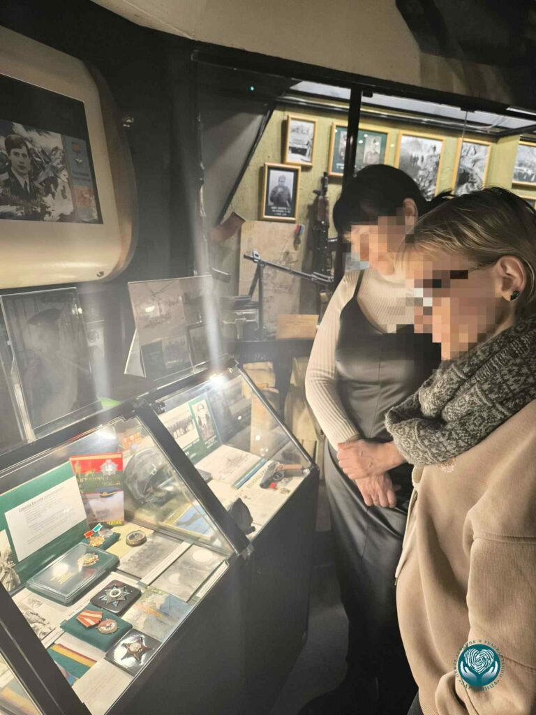 В музее