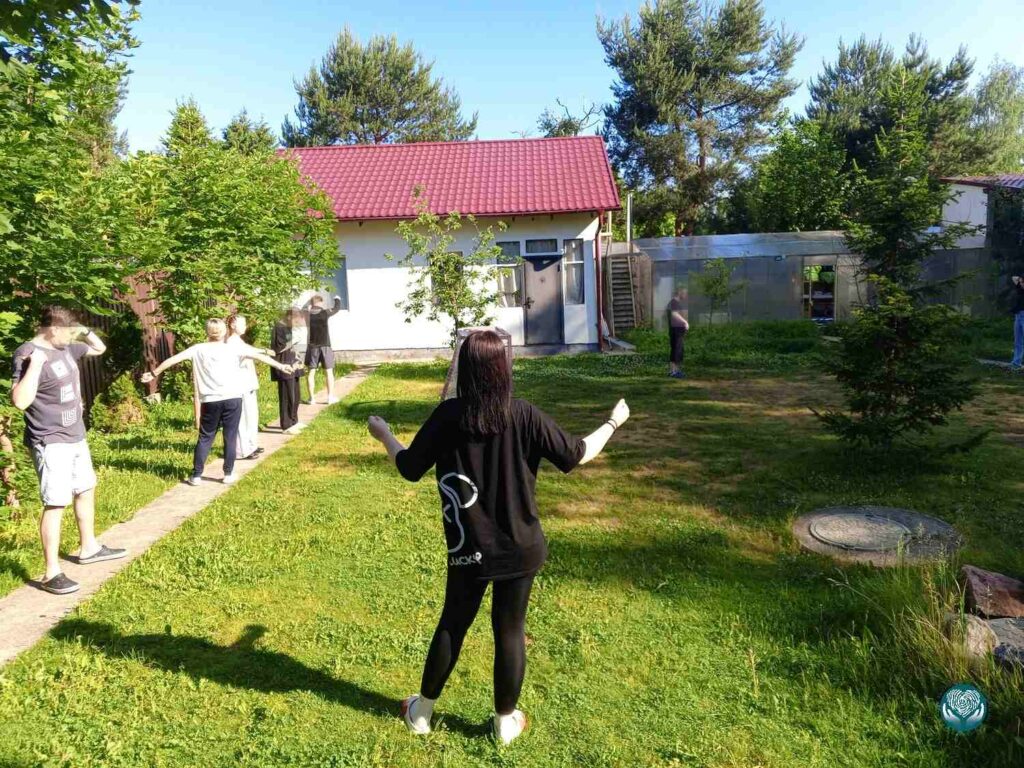 Зарядка на свежем воздухе