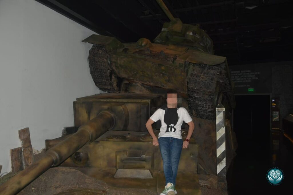 Подвиг дедов помним!