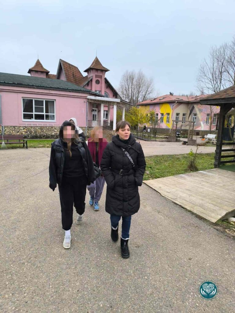 помощь детскому дому