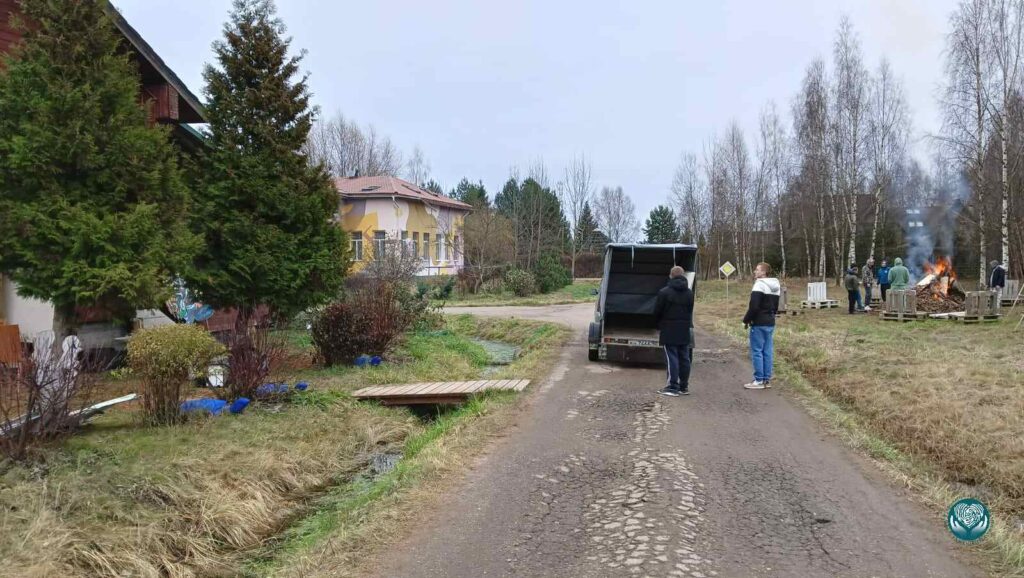 помощь детскому дому