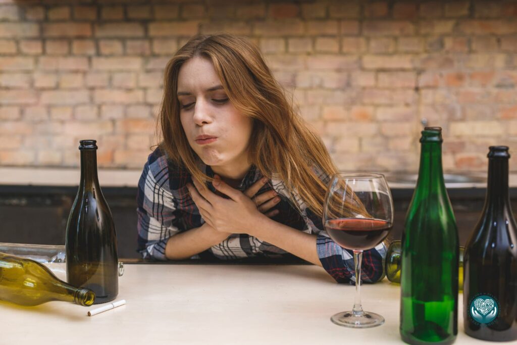 Симптомы опасной реакции после алкоголя у людей с наркотическим анамнезом